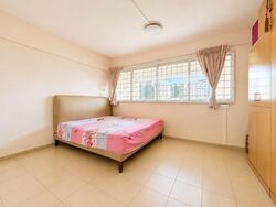 Blk 230 Hougang Avenue 1 (Hougang), HDB Executive #570584221